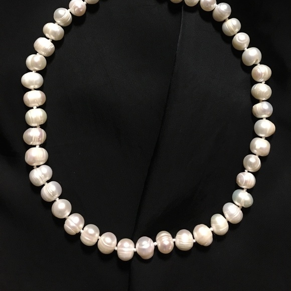 Real pearl necklace. Never worn. - Picture 6 of 7